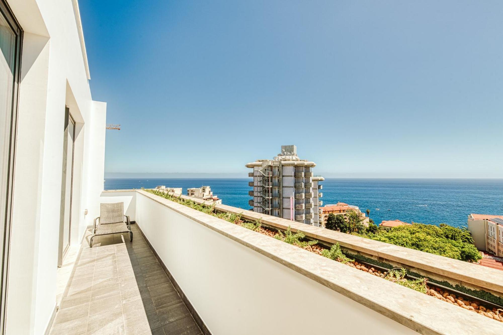 Vila Baleira Funchal Room photo